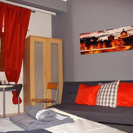Amazing Studio 10 Minutes Walk Center * Selanik